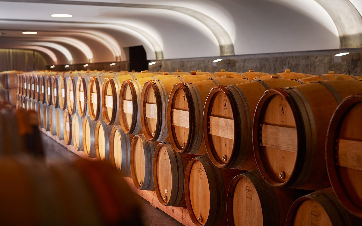 Le spectaculaire chai du Château Pichon Baron